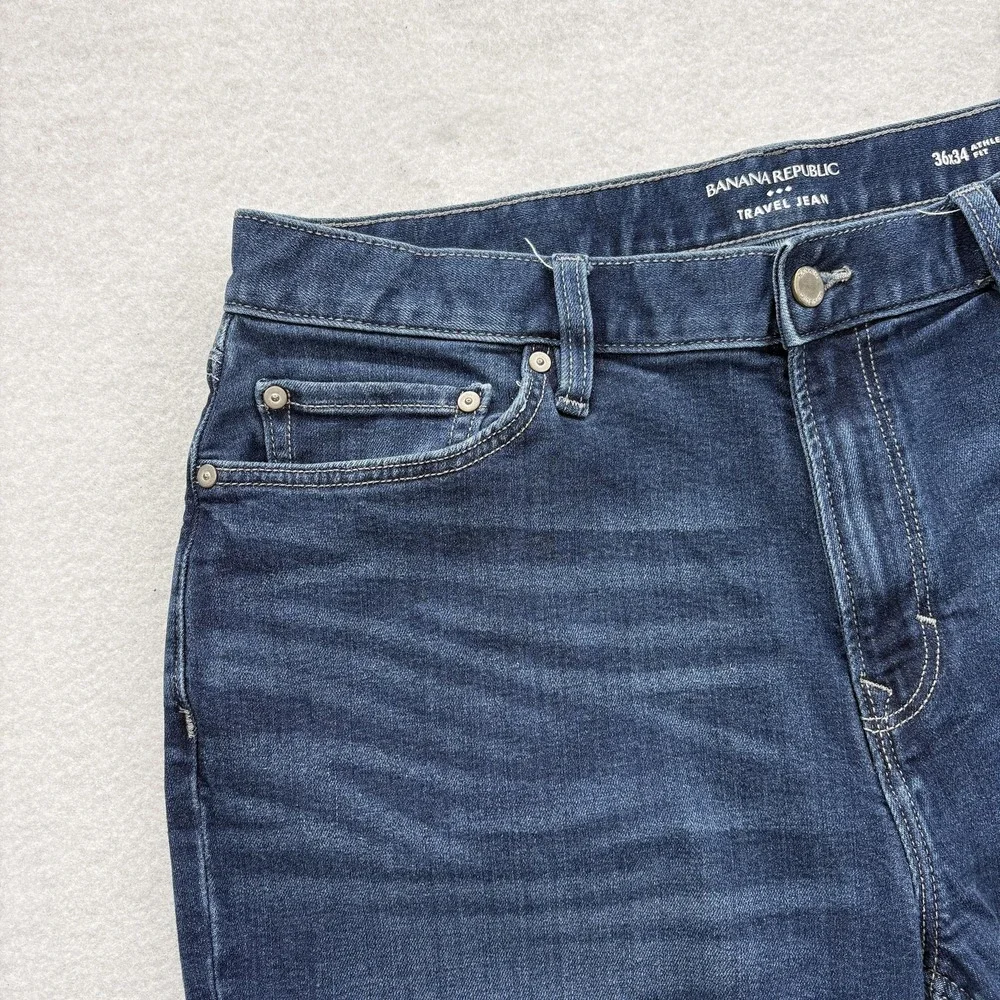 Banana Republic Travel Jeans Mens 36x34 Blue Wash Athletic Tapered Denim Pants